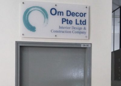 Long acrylic sign with 6 spacers